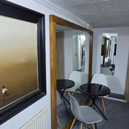 Carmen Housing 3 * Bukarest
